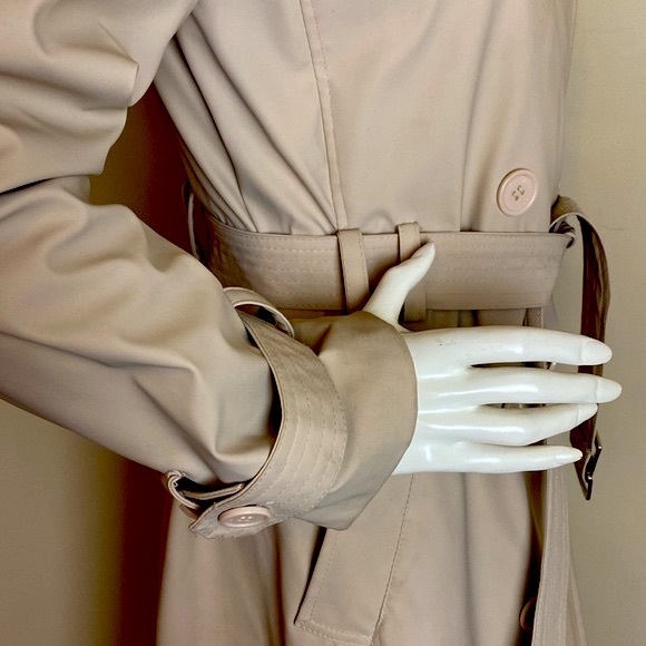 Multi-Seasonal Waterproof Trench Coat - Picture 5 of 14